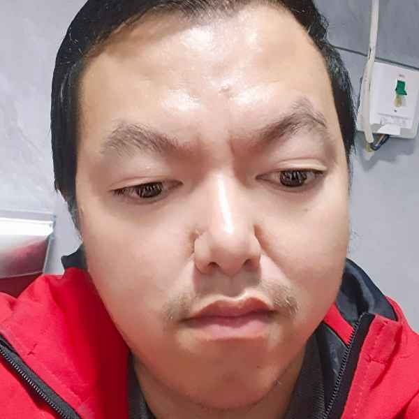 江苏36岁单身帅哥真诚找对象-河池征婚相亲网