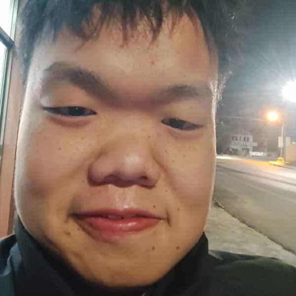 江苏25岁单身帅哥真诚找对象-河池征婚相亲网