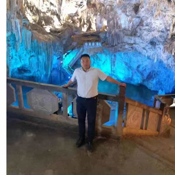 云南34岁单身帅哥真诚找对象-河池征婚相亲网