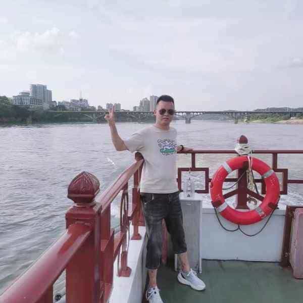 四川27岁单身帅哥真诚找对象-河池征婚相亲网
