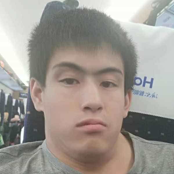 广东36岁单身帅哥真诚找对象-河池征婚相亲网