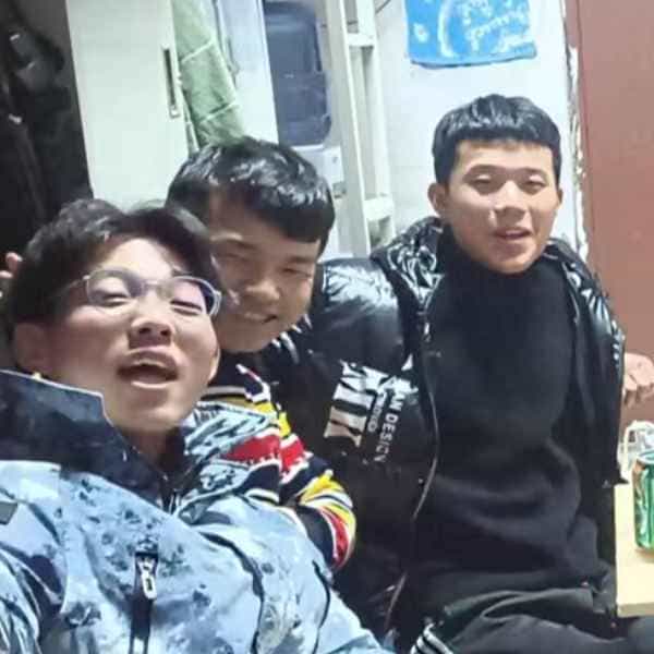 河南27岁单身帅哥真诚找对象-河池征婚相亲网