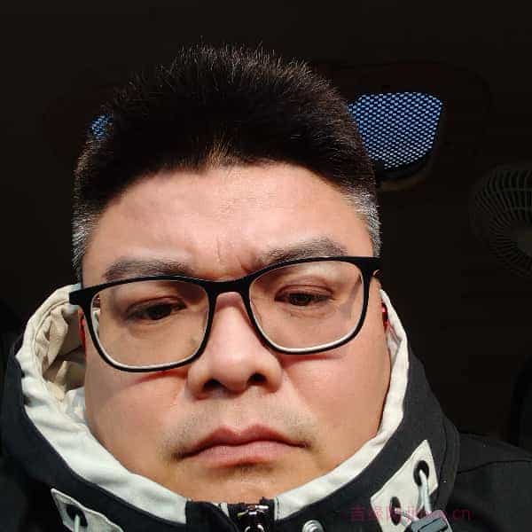 江苏37岁单身帅哥真诚找对象-河池征婚相亲网