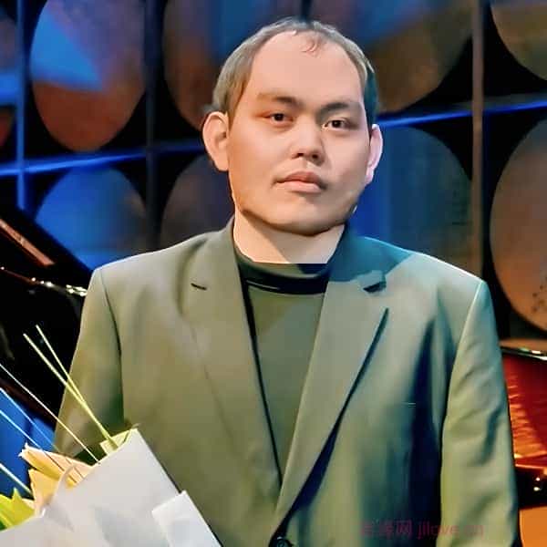 香港27岁单身帅哥真诚找对象-河池征婚相亲网