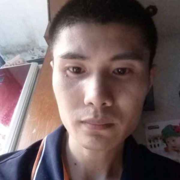 44岁岁重庆单身帅哥 - 河池吉缘网