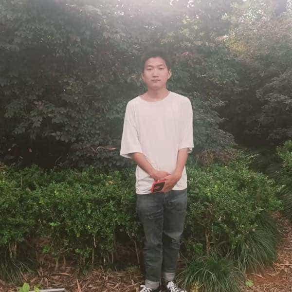 35岁岁云南单身帅哥 - 河池吉缘网