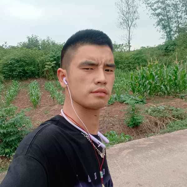 35岁岁四川单身帅哥 - 河池吉缘网