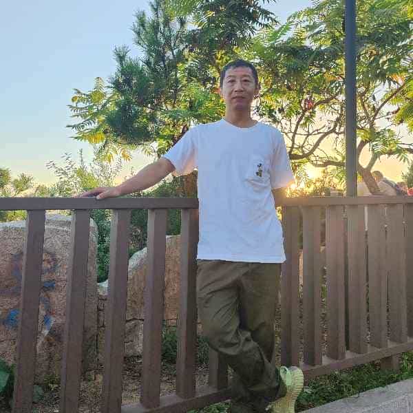 47岁岁辽宁单身帅哥 - 河池吉缘网